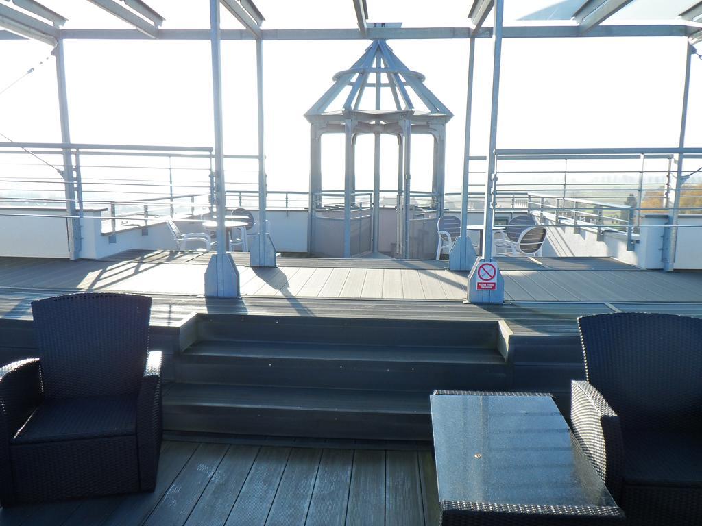 Atrium Luksusowe Apartamenty Сарбиново Экстерьер фото